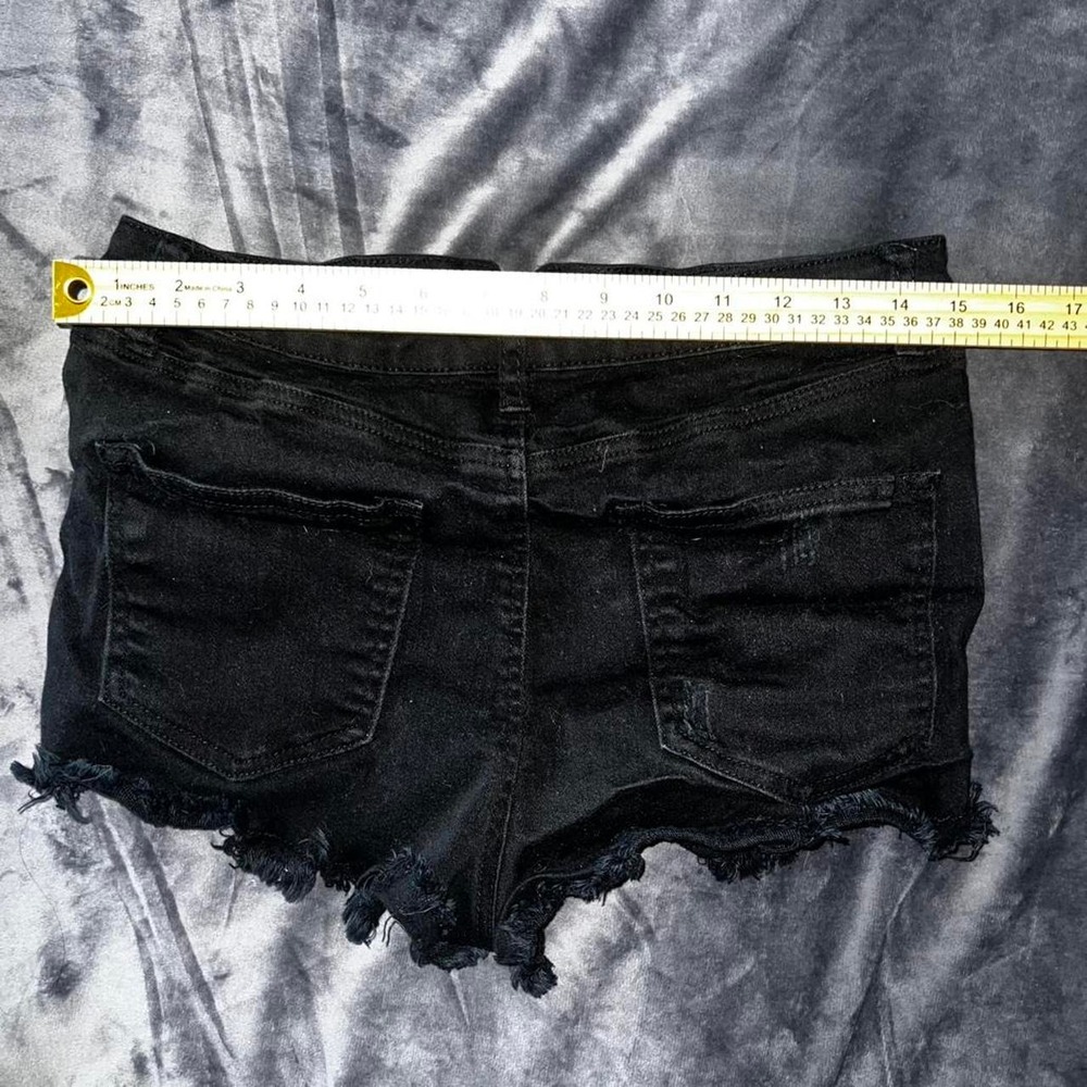 Refuge Black Distressed Denim Shorts Size 10 - Picture 4 of 4